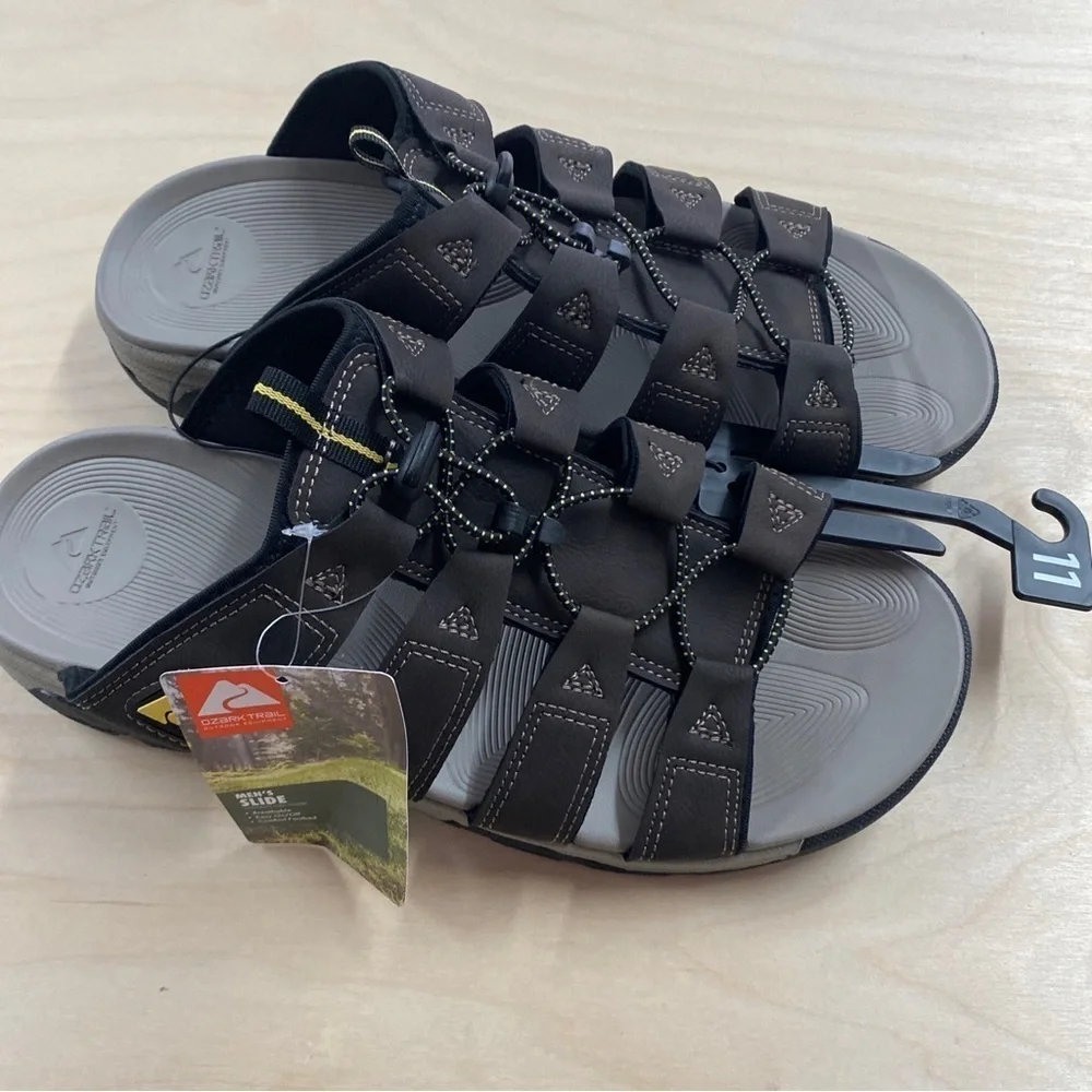 Ozark Trail Men’s Fisher Slides size 11 (AY)